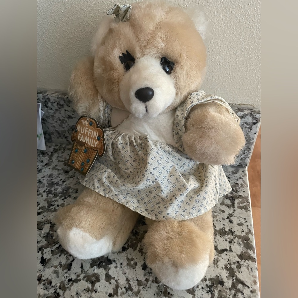 The muffin family stuffed bear